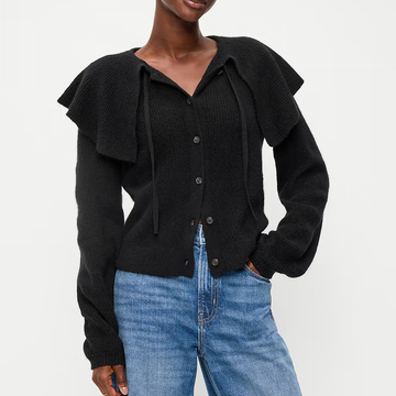 Korte Gebreide Cardigan Met Capekraag, Knopen En Lange Mouwen